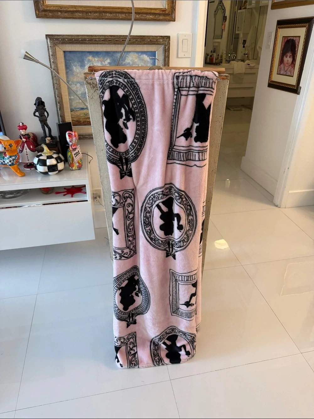 Disney Pink & Black Plush Disney Princesses Silhouette Throw Blanket